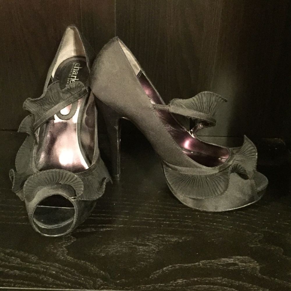 Charles David Ruffle Satin Black Heel